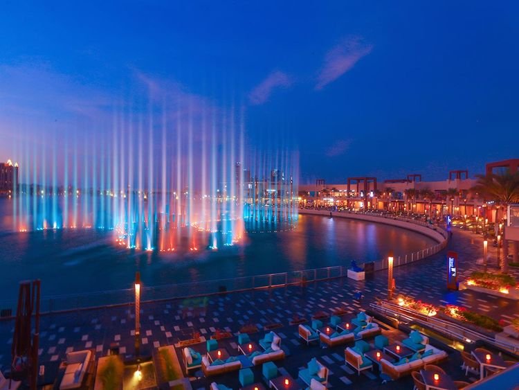 Free things to do in Dubai - Palm Fountain