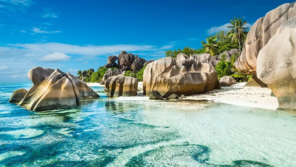 Visa on Arrival for UAE Residents - Seychelles