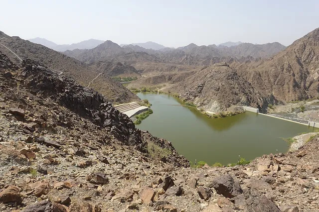 11 Must-Try Hiking Trails in the UAE