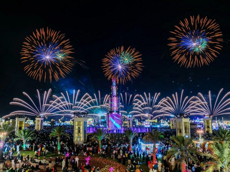 New Year fireworks at Sheikh Zayed Festival